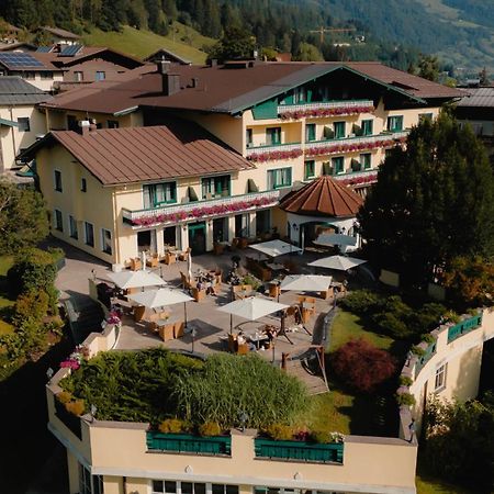 Hotel Zum Stern - Bergbahnen Inklusive Im Sommer 2025 Бад-Гофгаштайн Екстер'єр фото