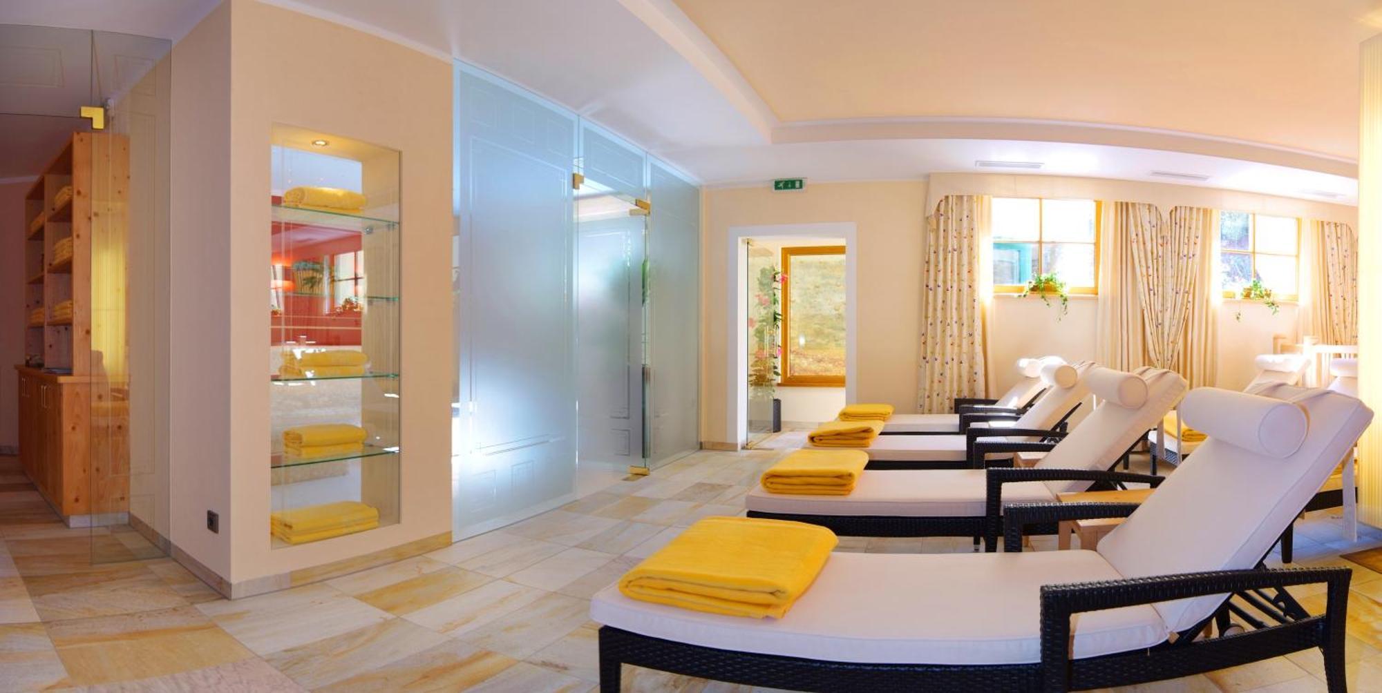 Hotel Zum Stern - Bergbahnen Inklusive Im Sommer 2025 Бад-Гофгаштайн Екстер'єр фото