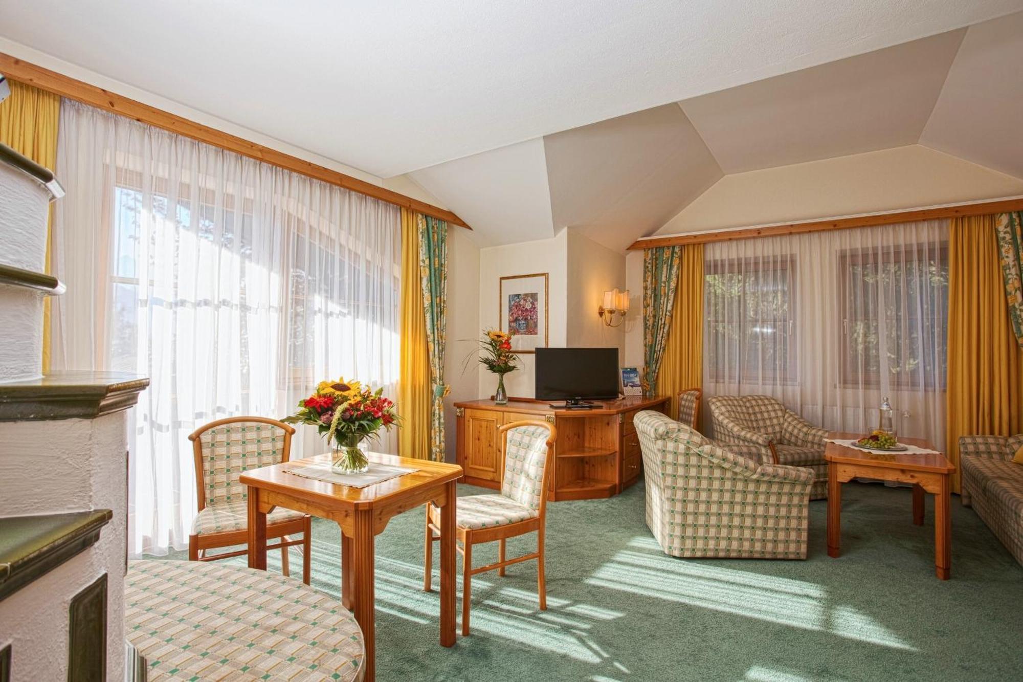 Hotel Zum Stern - Bergbahnen Inklusive Im Sommer 2025 Бад-Гофгаштайн Екстер'єр фото