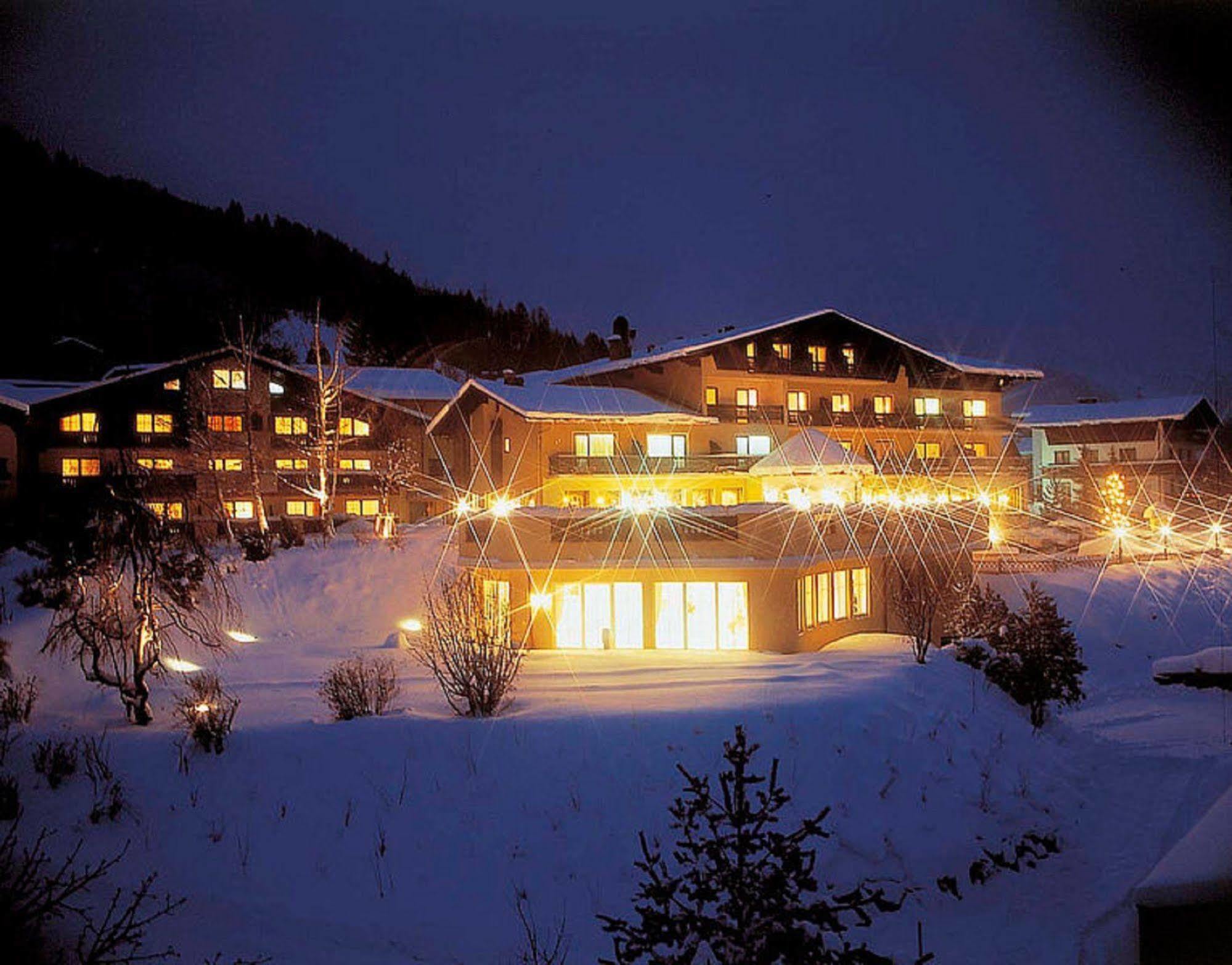 Hotel Zum Stern - Bergbahnen Inklusive Im Sommer 2025 Бад-Гофгаштайн Екстер'єр фото